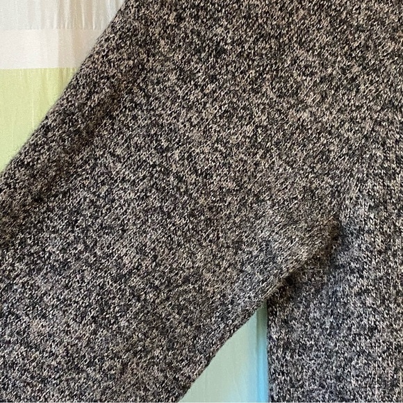 J Crew Lambs Wool Knit Sweater Gray Crewneck Sz Medium - Picture 4 of 8
